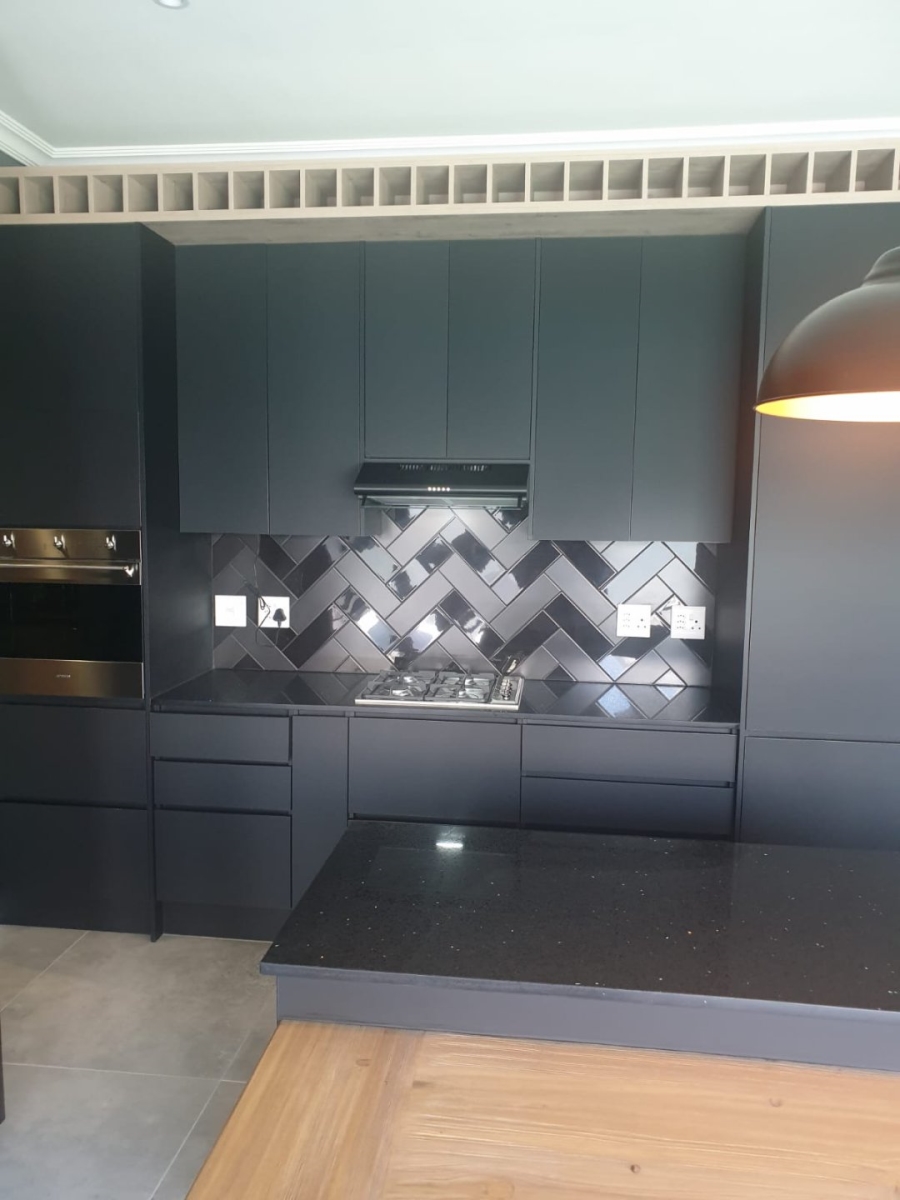 3 Bedroom Property for Sale in Sandown Western Cape